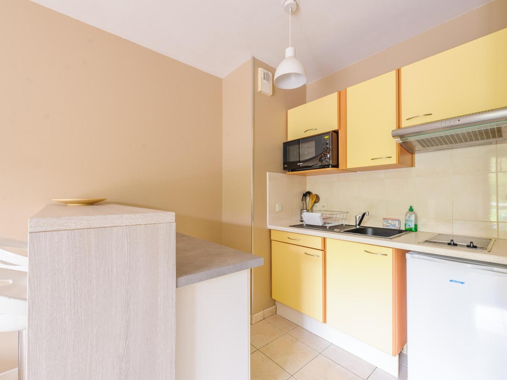 Studio Ensoleille Au Bord De Mer Avec Balcon Et Parking, Proche Centre Et Plage - La Rochelle - Fr-1-535-51 Экстерьер фото